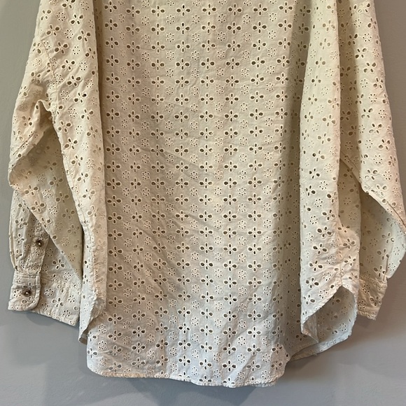 Cream Eyelet Button-Up Shirt - no size tag - Picture 5 of 7